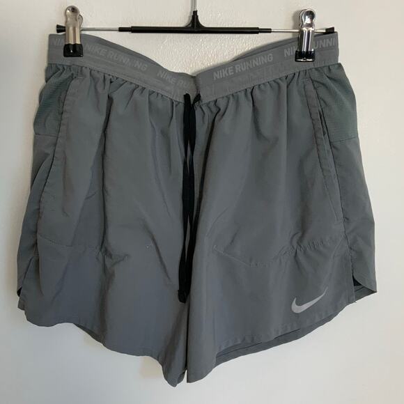 Nike Men's shorts size medium‎ - Picture 1 of 5